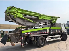 사용 된 2020 Zoomlion 38m 스티어 차시와 함께 펌프 트럭 뜨거운 판매