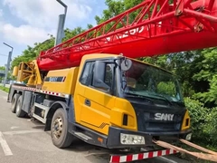 2019년 Sany 25T 트럭 크레인 사용량 25톤 크레인 중부 승강기 크레인