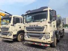 Zoomlion 12입방미터 중고 콘크리트 믹서트럭 유로 V 배출 기준 강력한 적재